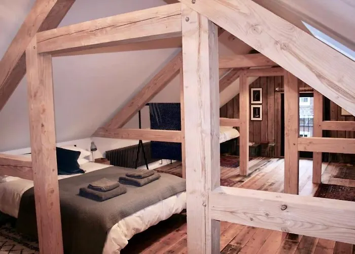 The Post Barn, Beautiful Barn Conversion 10Mins From Winchester