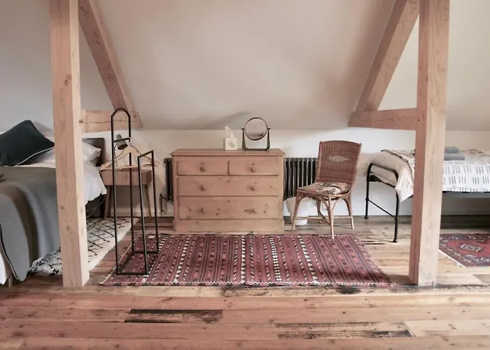 The Post Barn, Beautiful Barn Conversion 10Mins From Winchester
